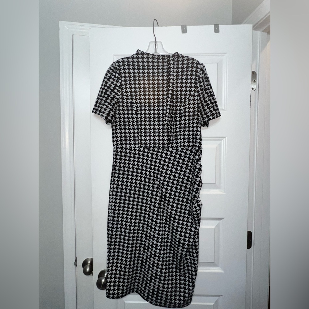 SHEIN Black and White Houndstooth Midi Sheath Dress